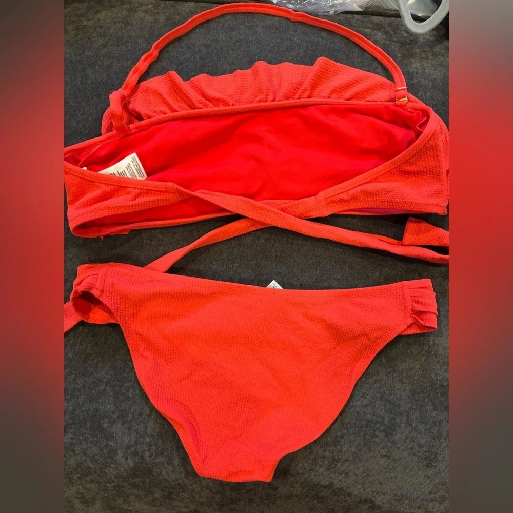 Jessica Simpson Vibrant Red Bikini Suit - Picture 5 of 5